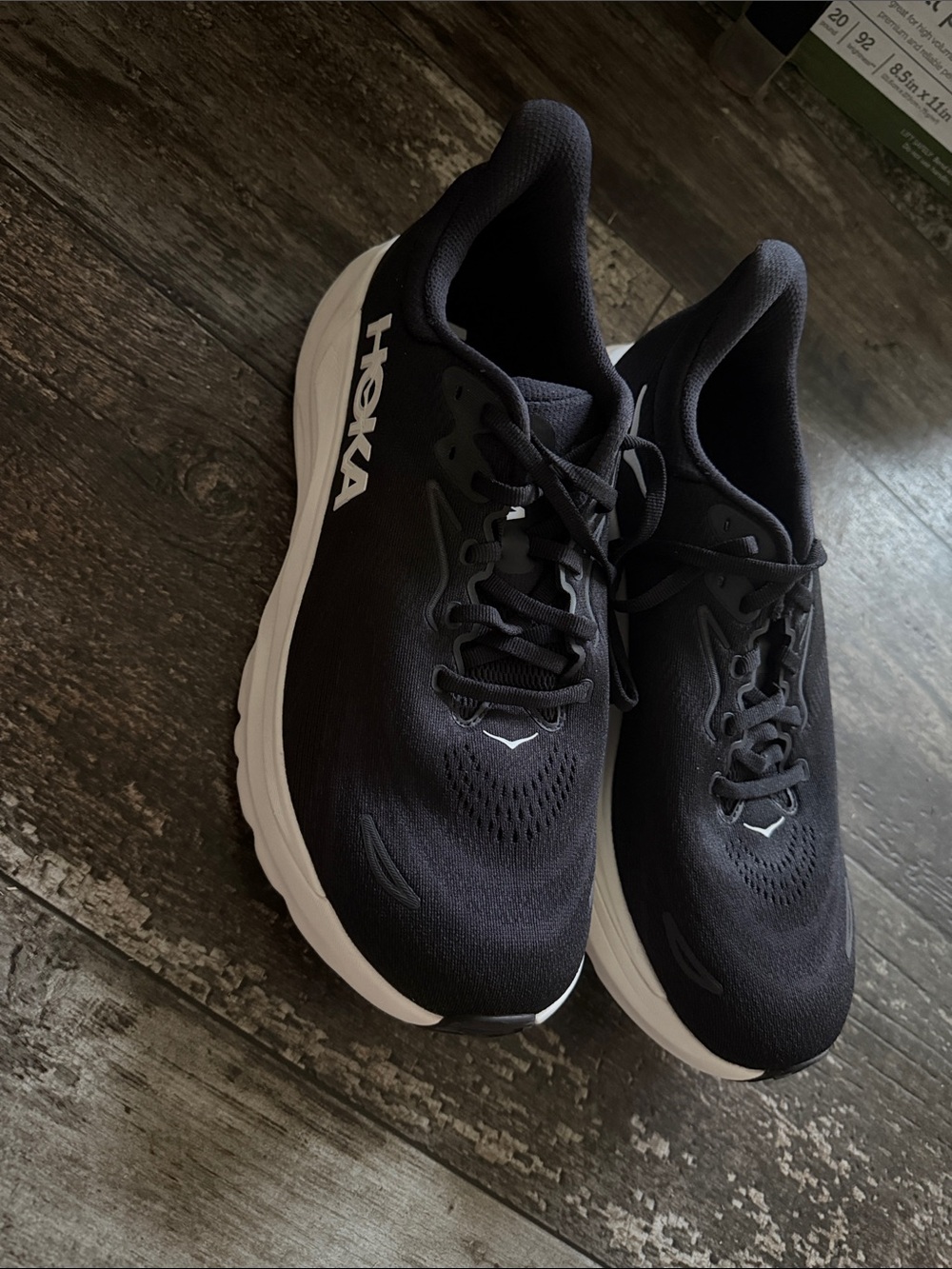 Hoka Men's Black Athletic Running Shoes with White Midsole